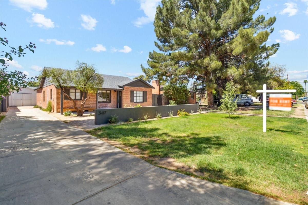 House for rent at 347 W Roma Ave, Phoenix, AZ 85013