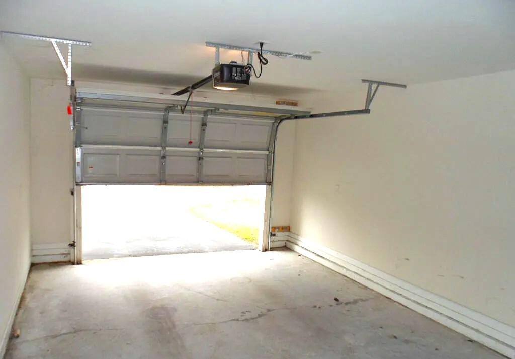 House for rent at 4513 Country Club Rd, Morehead City, NC 28557