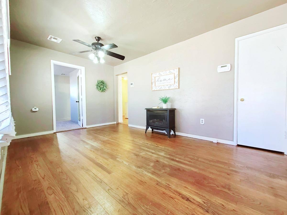 House for rent at Holman, 3512 N Holman Court, Oklahoma City, OK 73110