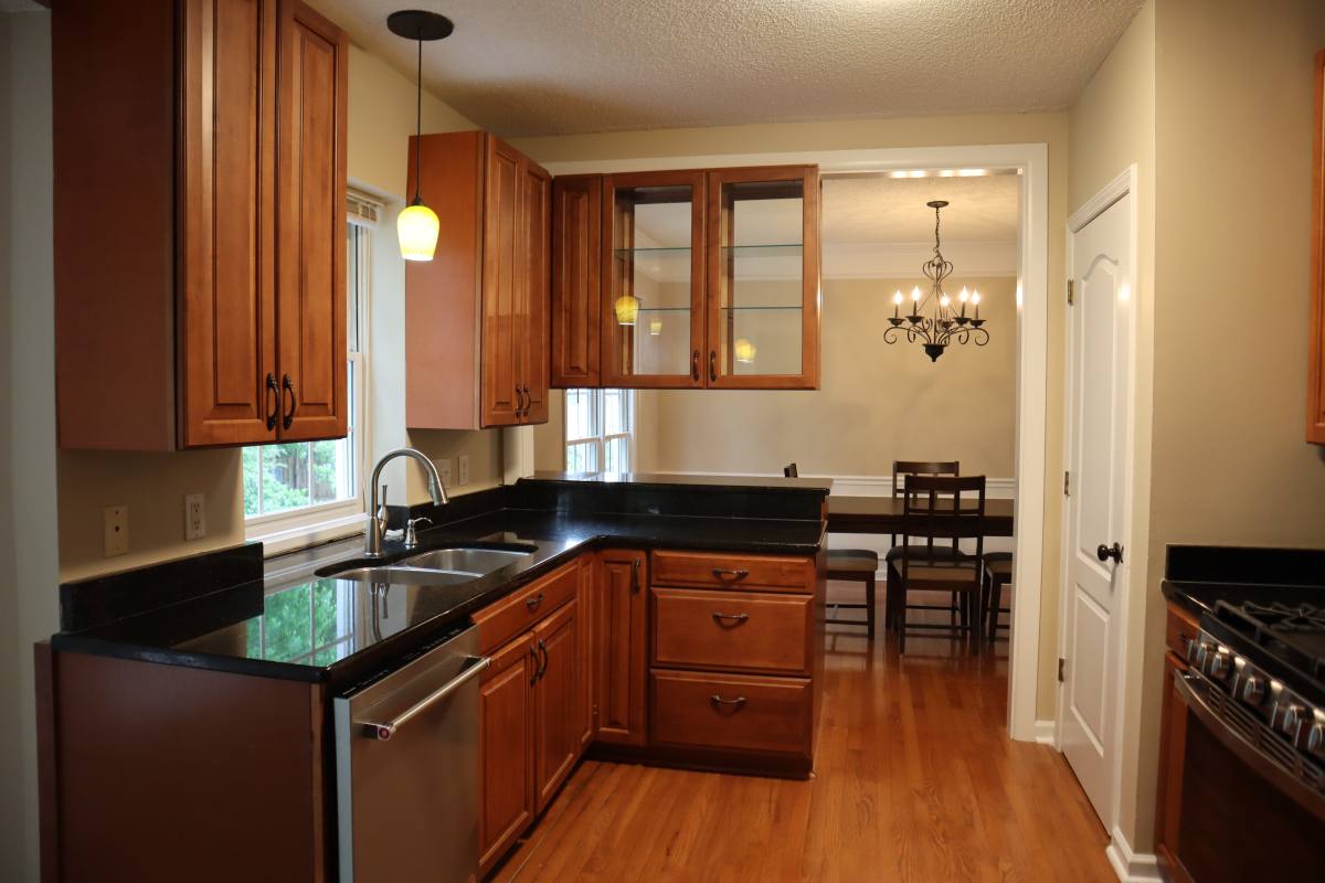 House for rent at 4905 Bridgewood Dr, Durham, NC 27713