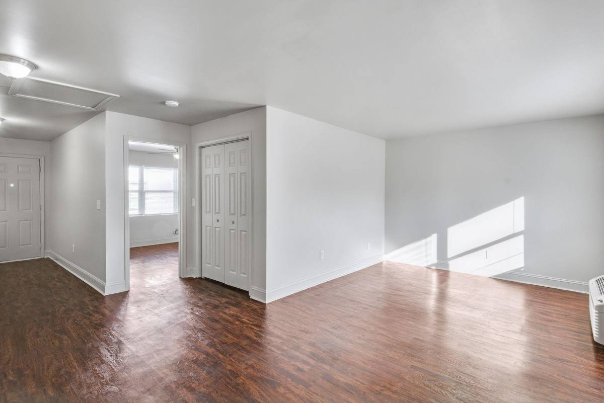 Apartment for rent at Foxhall Apartment Homes, 969 Forest Ave #E1, Forest Park, GA 30297