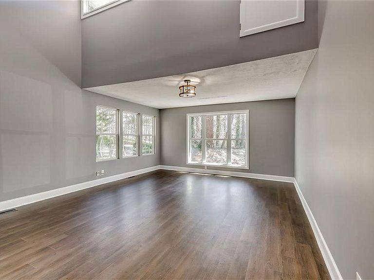 House for rent at Stoney Acres, 895 Frank Kirk Rd, Kennesaw, GA 30152