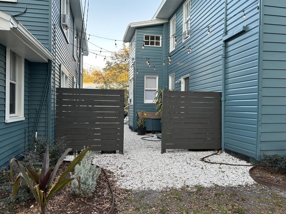Apartment for rent at 2319 W Texas Ave, Tampa, FL 33629