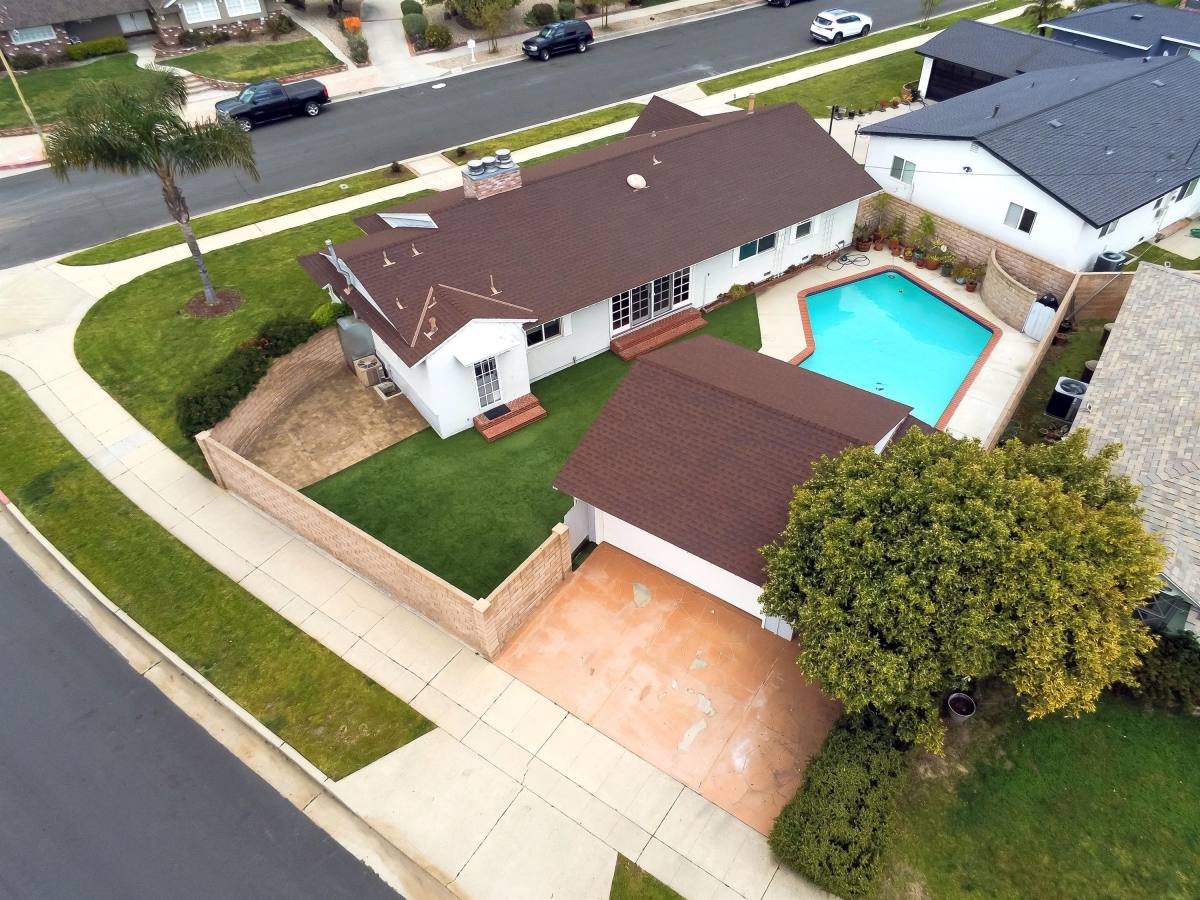 House for rent at 16760 Tupper St, North Hills, CA 91343