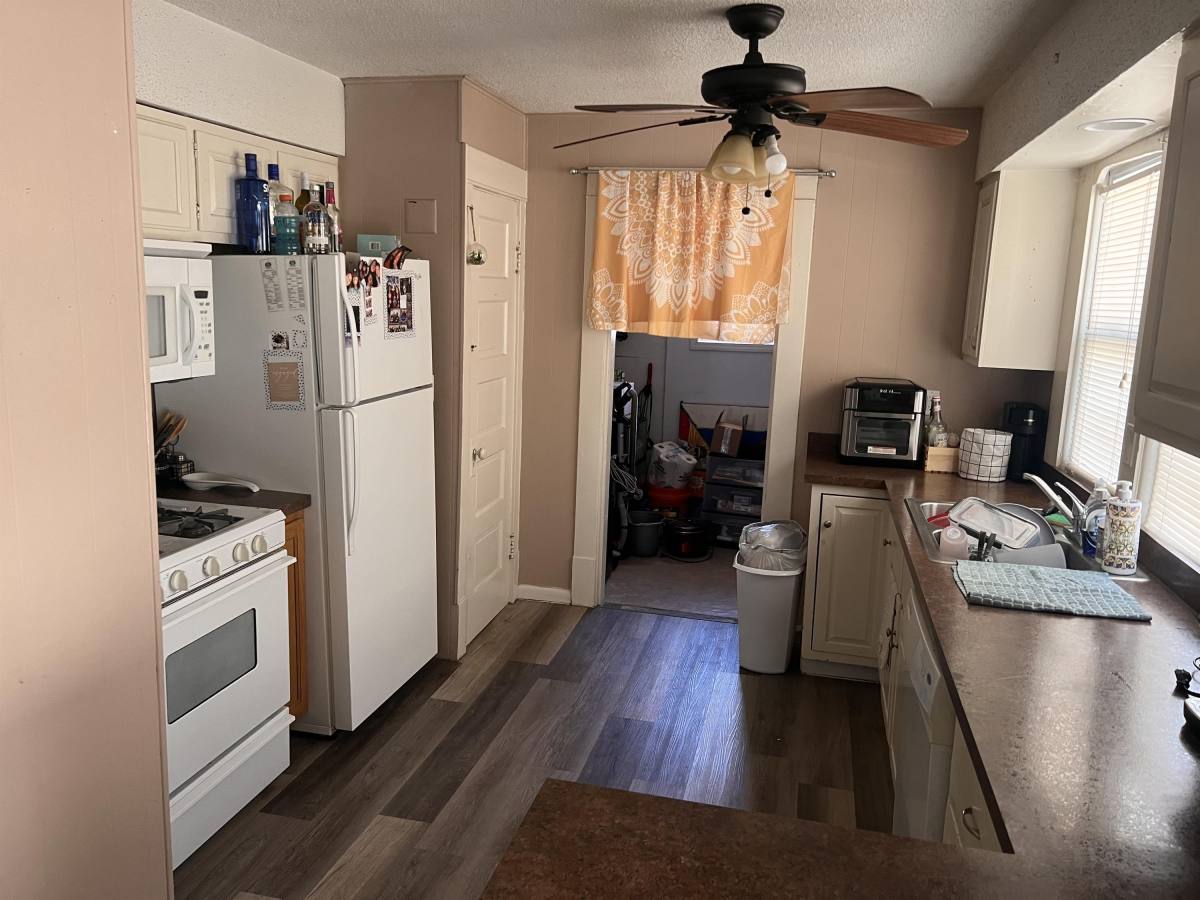 House for rent at 719 W 6th St, Ottawa, KS 66067