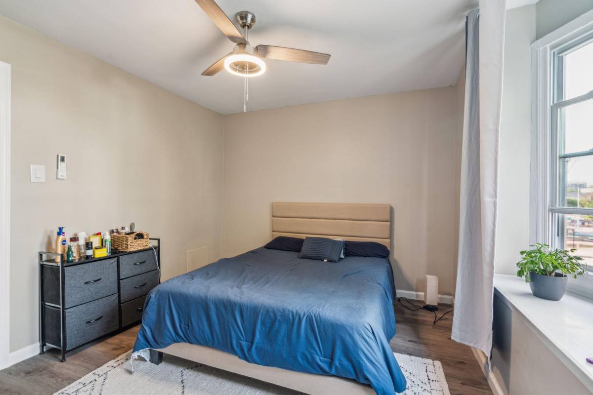 House for rent at 655 N 33rd St, Philadelphia, PA 19104