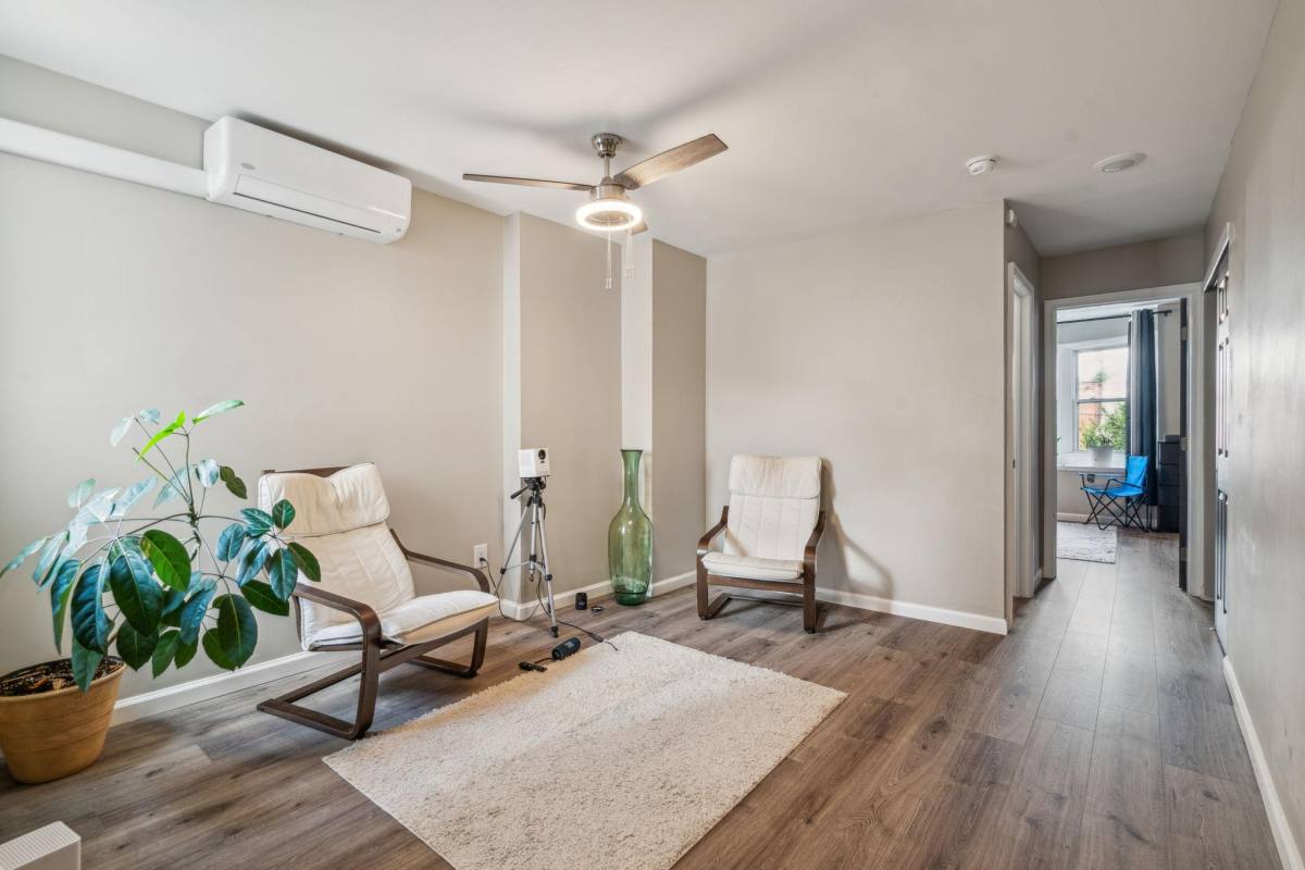 House for rent at 655 N 33rd St, Philadelphia, PA 19104