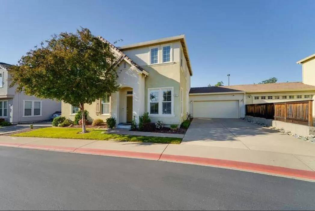 House for rent at The Enclave, 821 Bussing Court, Folsom, CA 95630