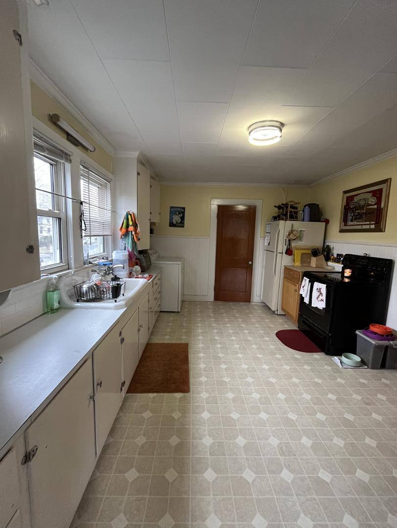Apartment for rent at 41 Union St, Brunswick, ME 04011