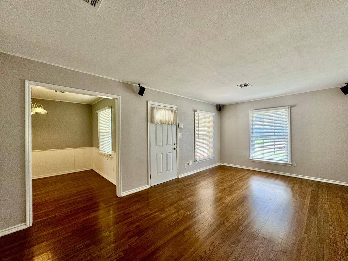 House for rent at Casady Heights, 9519 Stratford Dr, Oklahoma City, OK 73120