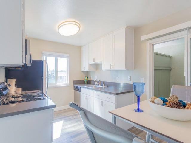 Apartment for rent at 2600 Decoto Rd #6, Union City, CA 94587