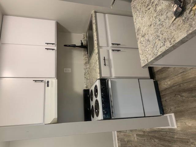 Apartment for rent at 405 Monroe St, Valparaiso, IN 46383