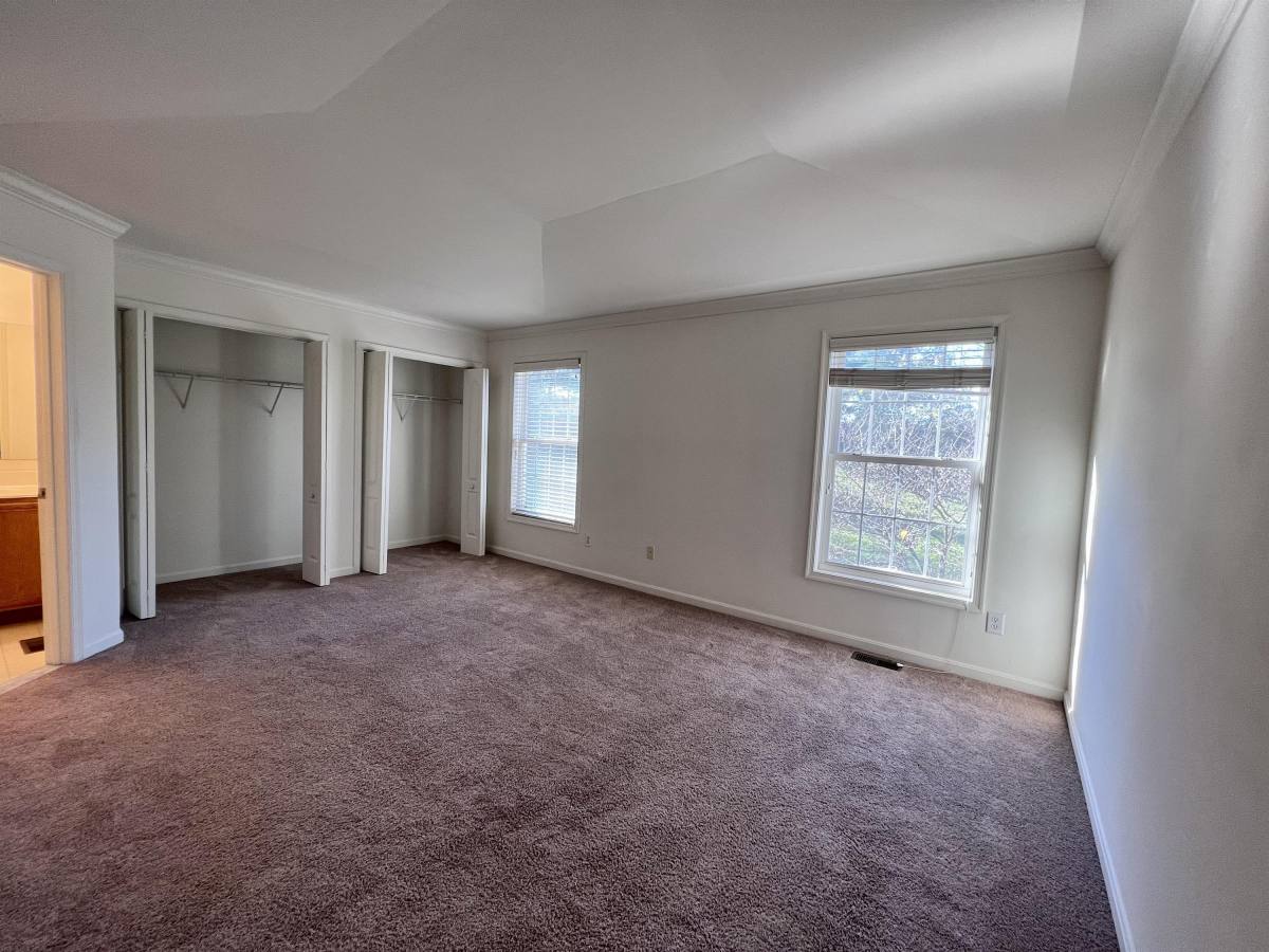 Townhouse for rent at Dennison Ridge, 152 Pumpkin Patch Lane, Hockessin, DE 19707