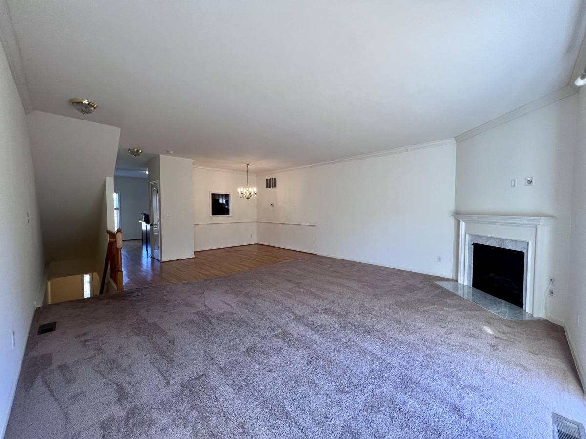 Townhouse for rent at Dennison Ridge, 152 Pumpkin Patch Lane, Hockessin, DE 19707