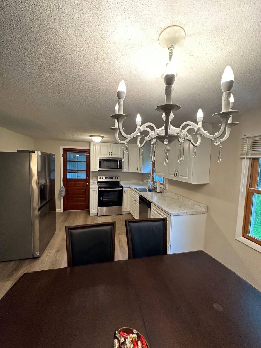 House for rent at 9 Applewood Lane, Amherst, MA 01002