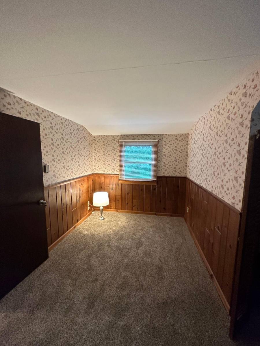House for rent at 9 Applewood Lane, Amherst, MA 01002