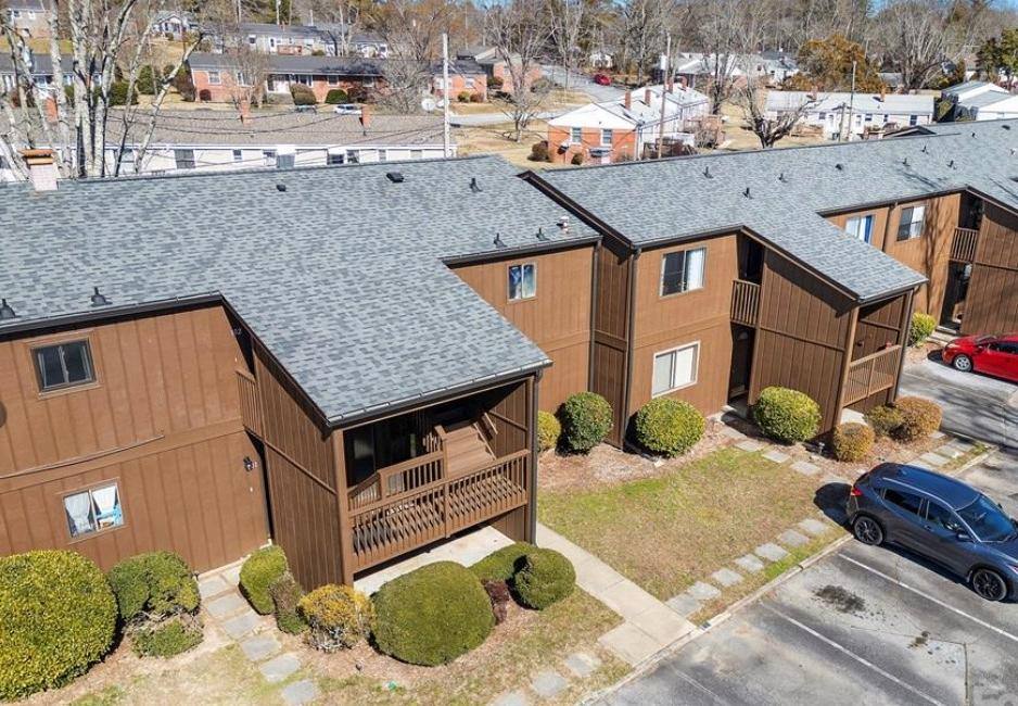 Condo for rent at 319 Greenville Highway 402, Brevard, NC 28712