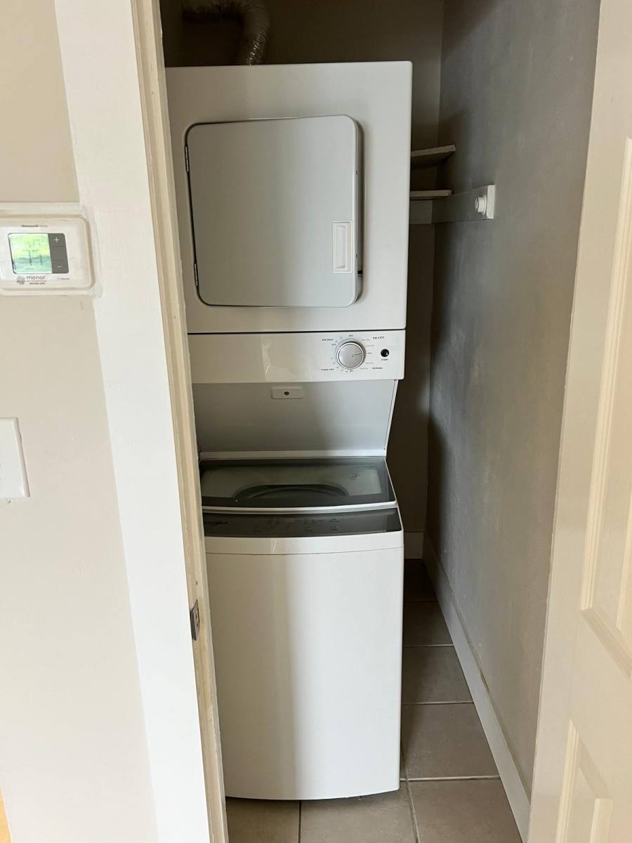 Townhouse for rent at 1800 NW 4th Ave #3, Boca Raton, FL 33432