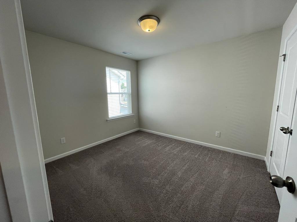 House for rent at 672 Crestdale Dr, Clayton, NC 27520