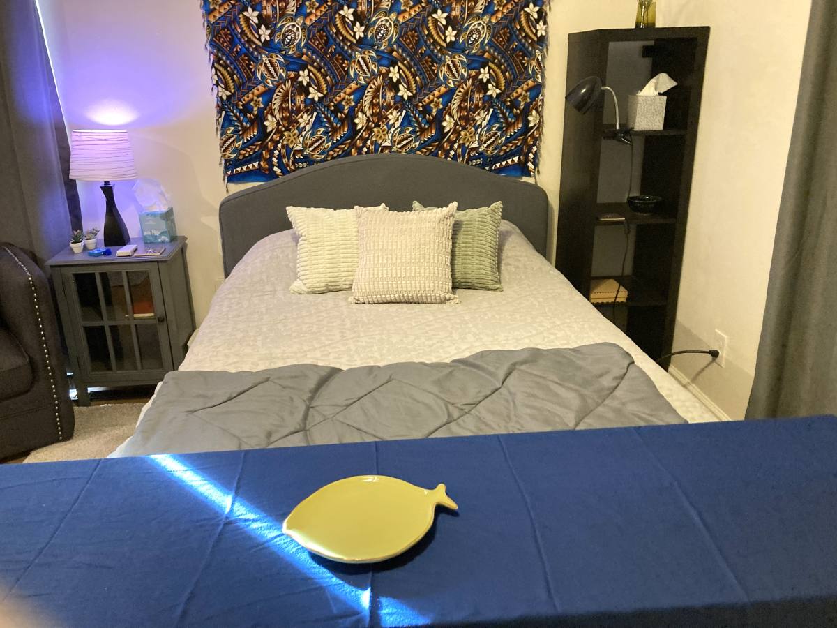 Apartment for rent at 4400 Genessee St #1W, Kansas City, MO 64111
