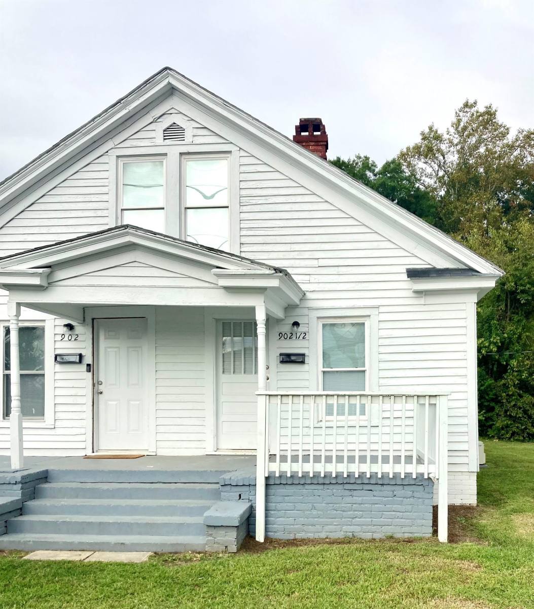 House for rent at 902 1 2 E St, Kinston, NC 28501