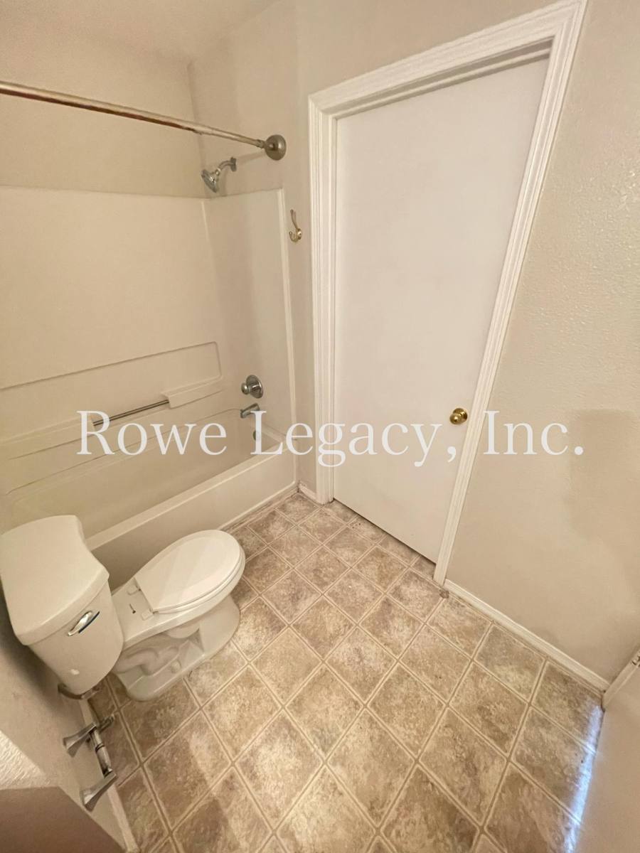 Townhouse for rent at Miravista, 11104 Vistazo Place SE, Albuquerque, NM 87123