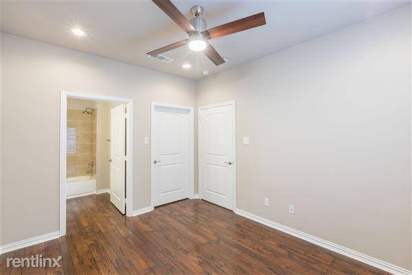 Apartment for rent at Luxury Apartment Homes, 1216 Ave A #12, Denton, TX 76201
