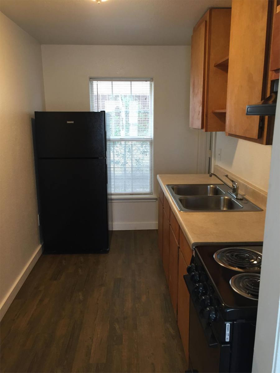 Apartment for rent at 3115 Agnes St, Corpus Christi, TX 78401