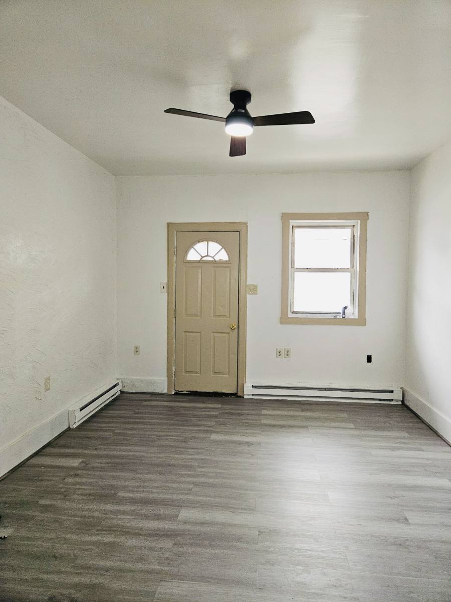 House for rent at 144 W Girard St, Mount Carmel, PA 17851