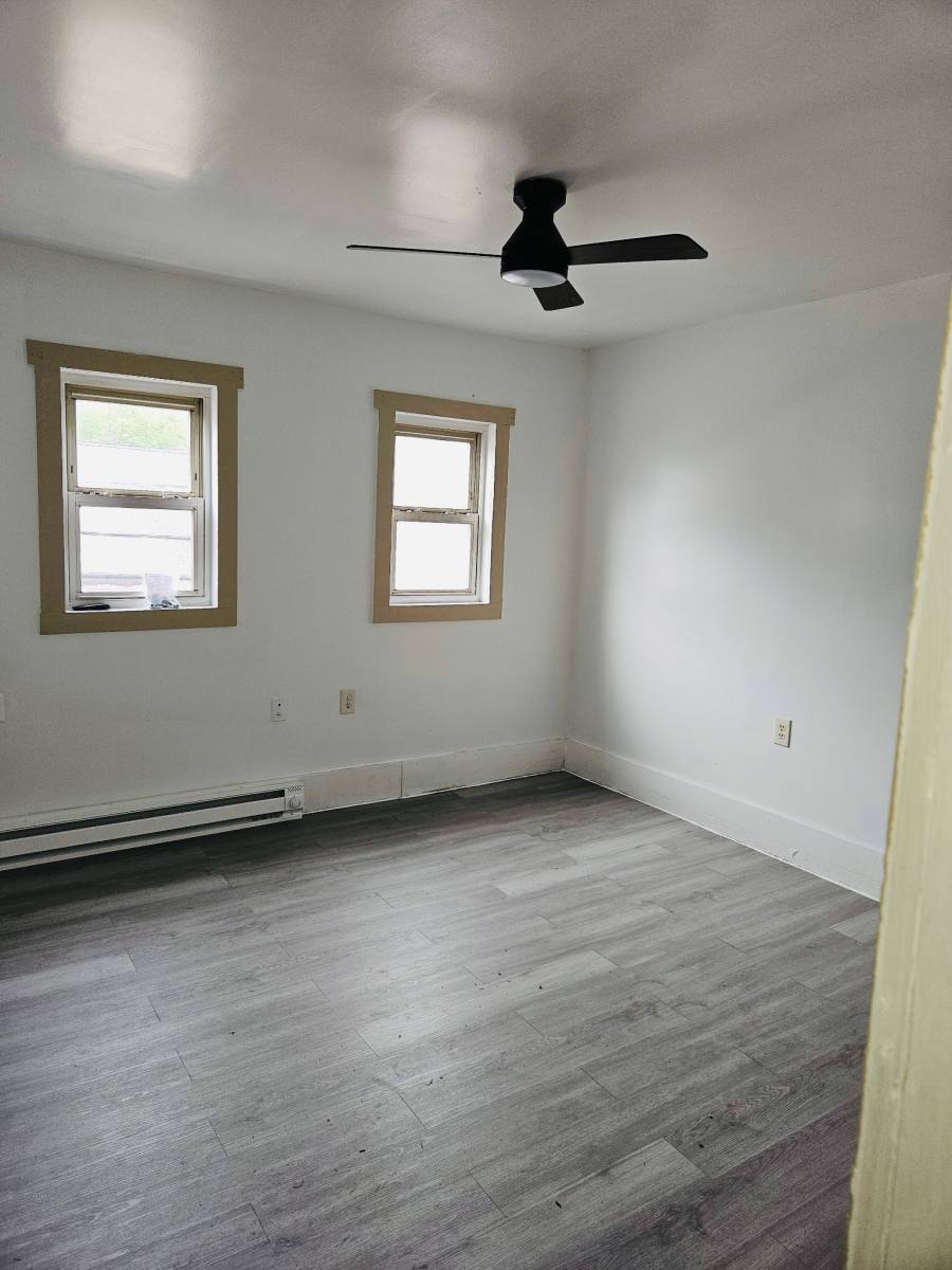 House for rent at 144 W Girard St, Mount Carmel, PA 17851