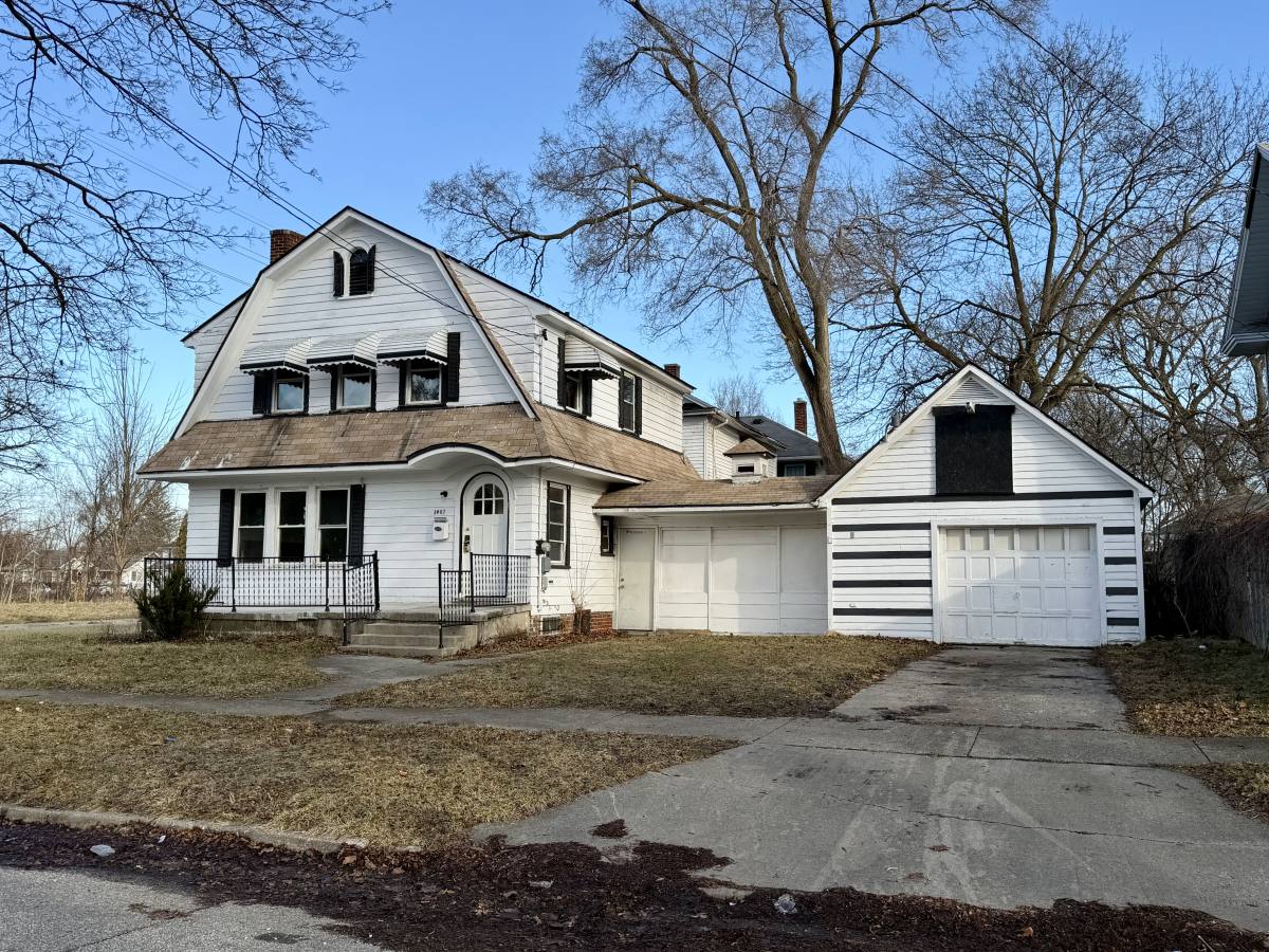 House for rent at 3403 Rust Ave, Saginaw, MI 48601