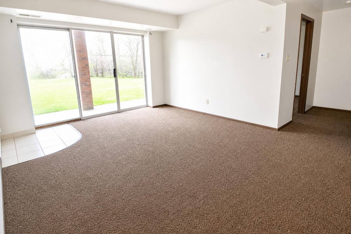 Apartment for rent at 422 E Wheeling St, Washington, PA 15301