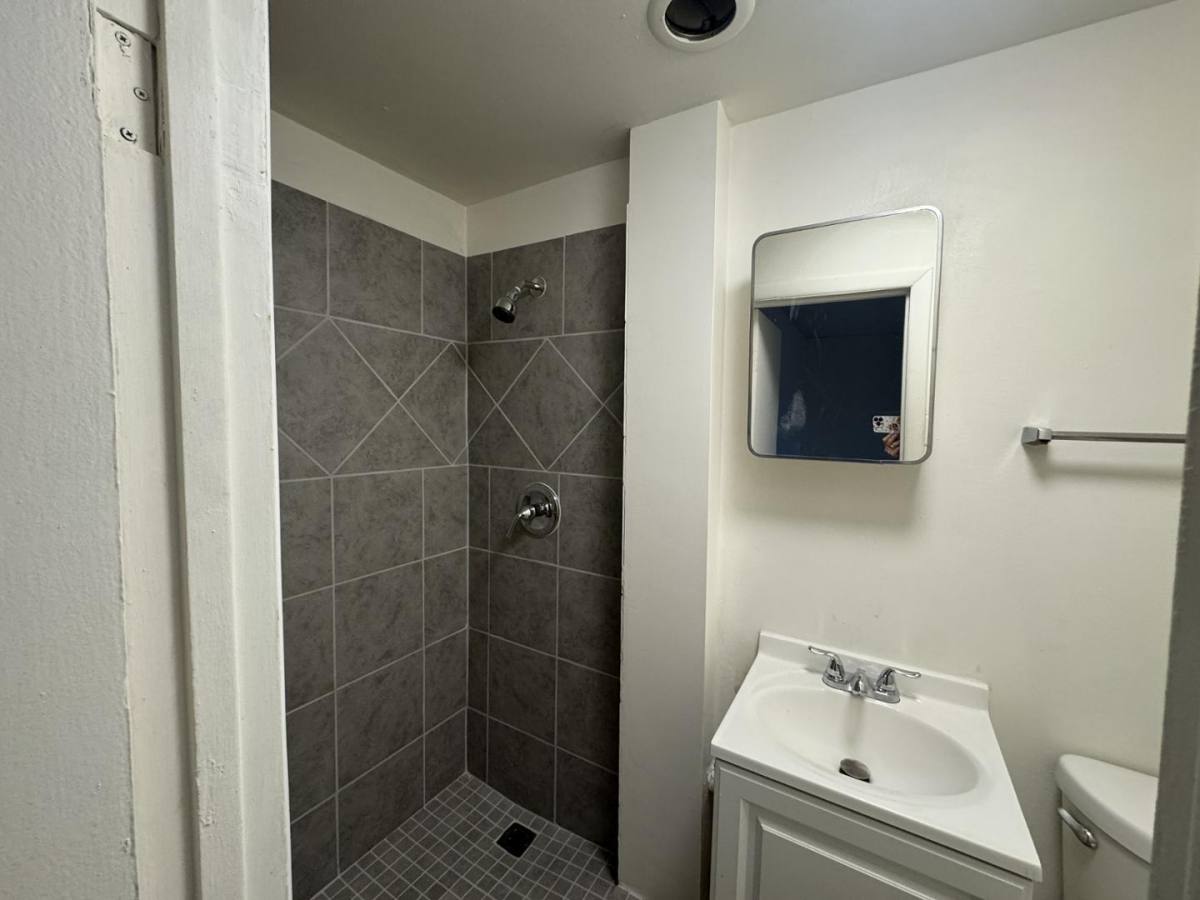 Apartment for rent at 1401 Main St #2, Kingman, AZ 86401