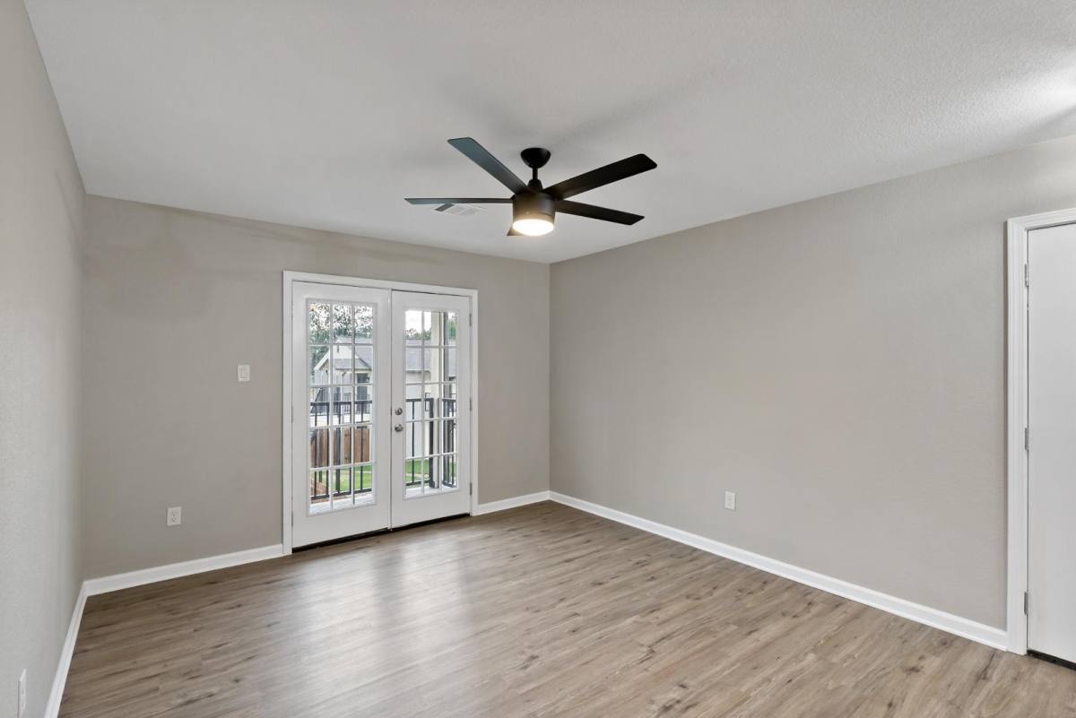 Apartment for rent at 700 S Sims Ave, Bryan, TX 77803