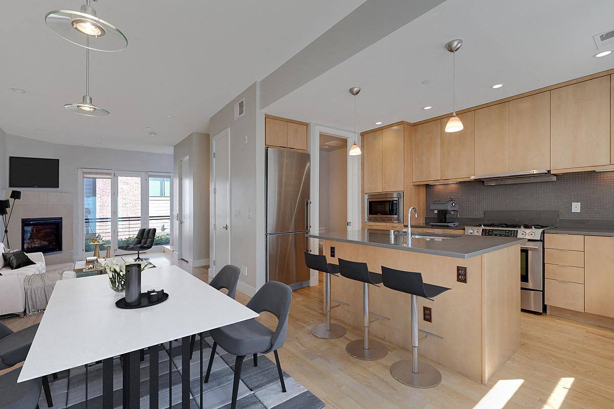 Townhouse for rent at Washington Street Townhomes, 901 N Washington St #104, Denver, CO 80203