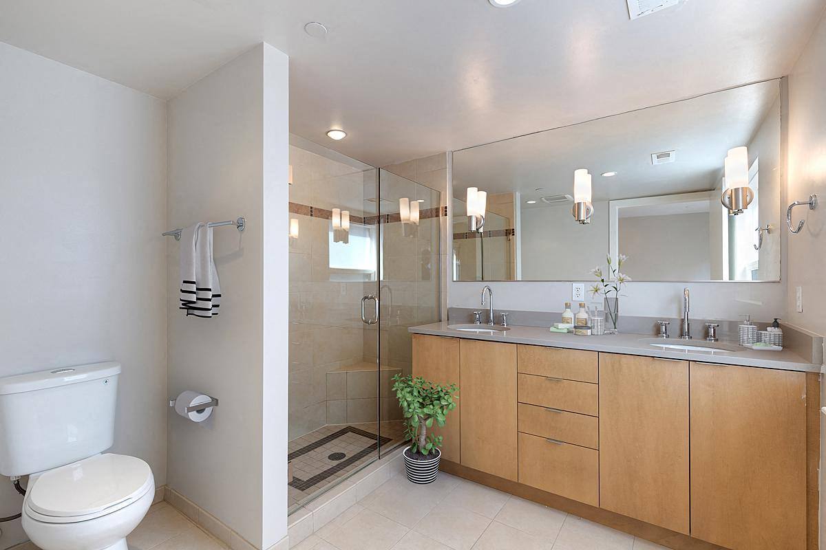 Townhouse for rent at Washington Street Townhomes, 901 N Washington St #104, Denver, CO 80203