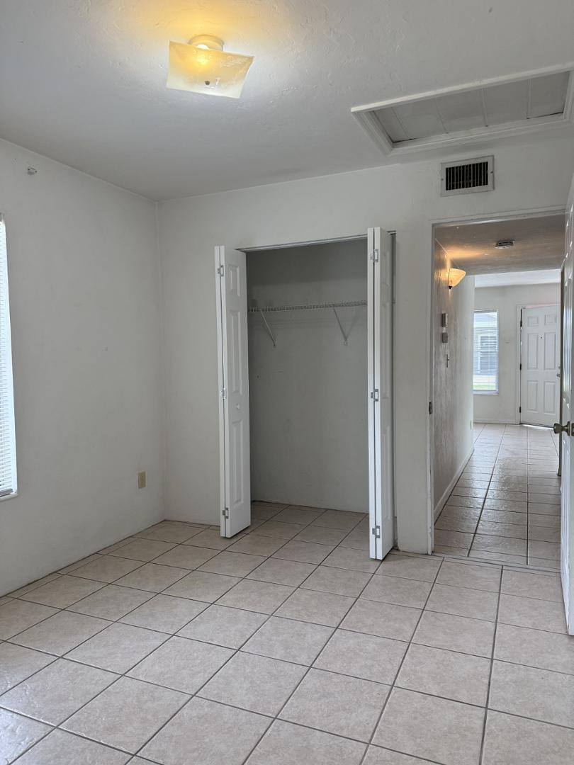 House for rent at Gainesville Heights, 537 NW 30 Ave, Gainesville, FL 32609
