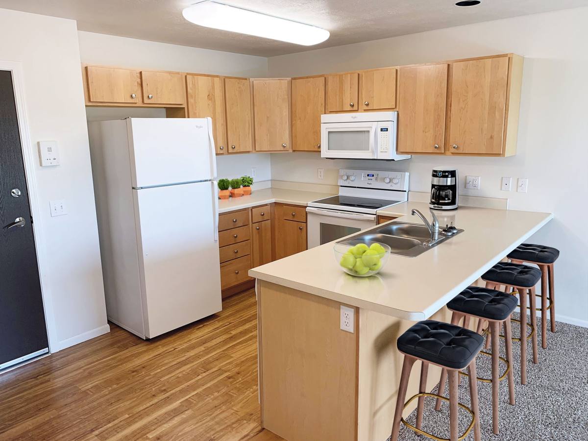 Apartment for rent at Highlands Ridge, 2412 E 4th St, Pierre, SD 57501