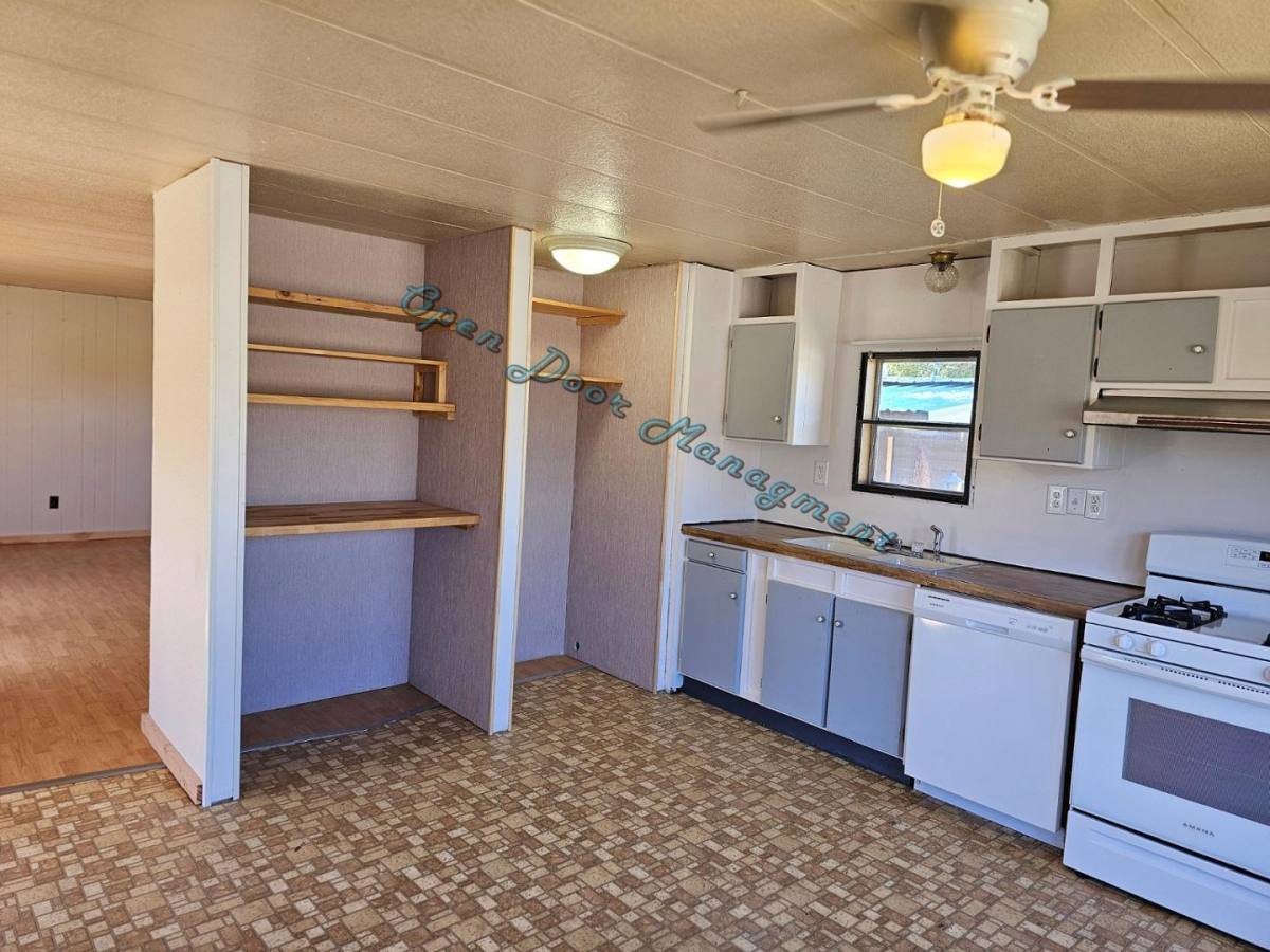 House for rent at 2324 Pine St, Butte, MT 59701