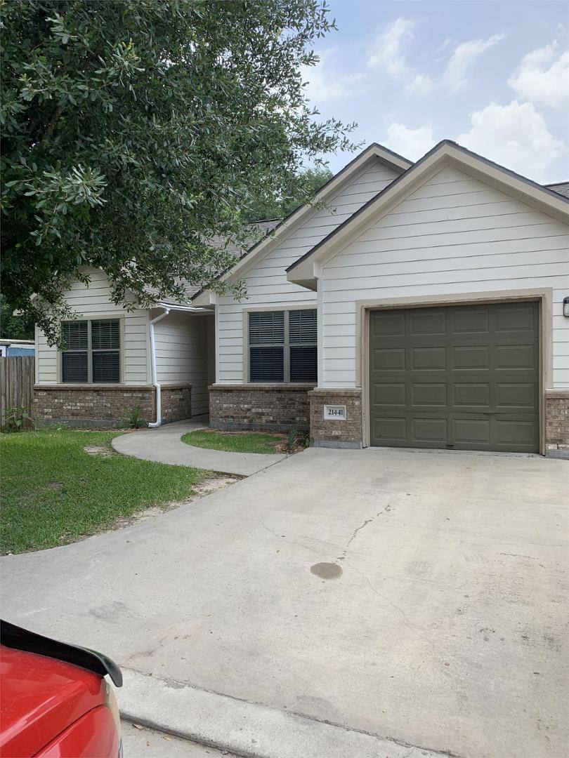 House for rent at Lone Star Square, 21441 A W Wallis Dr, Porter, TX 77365