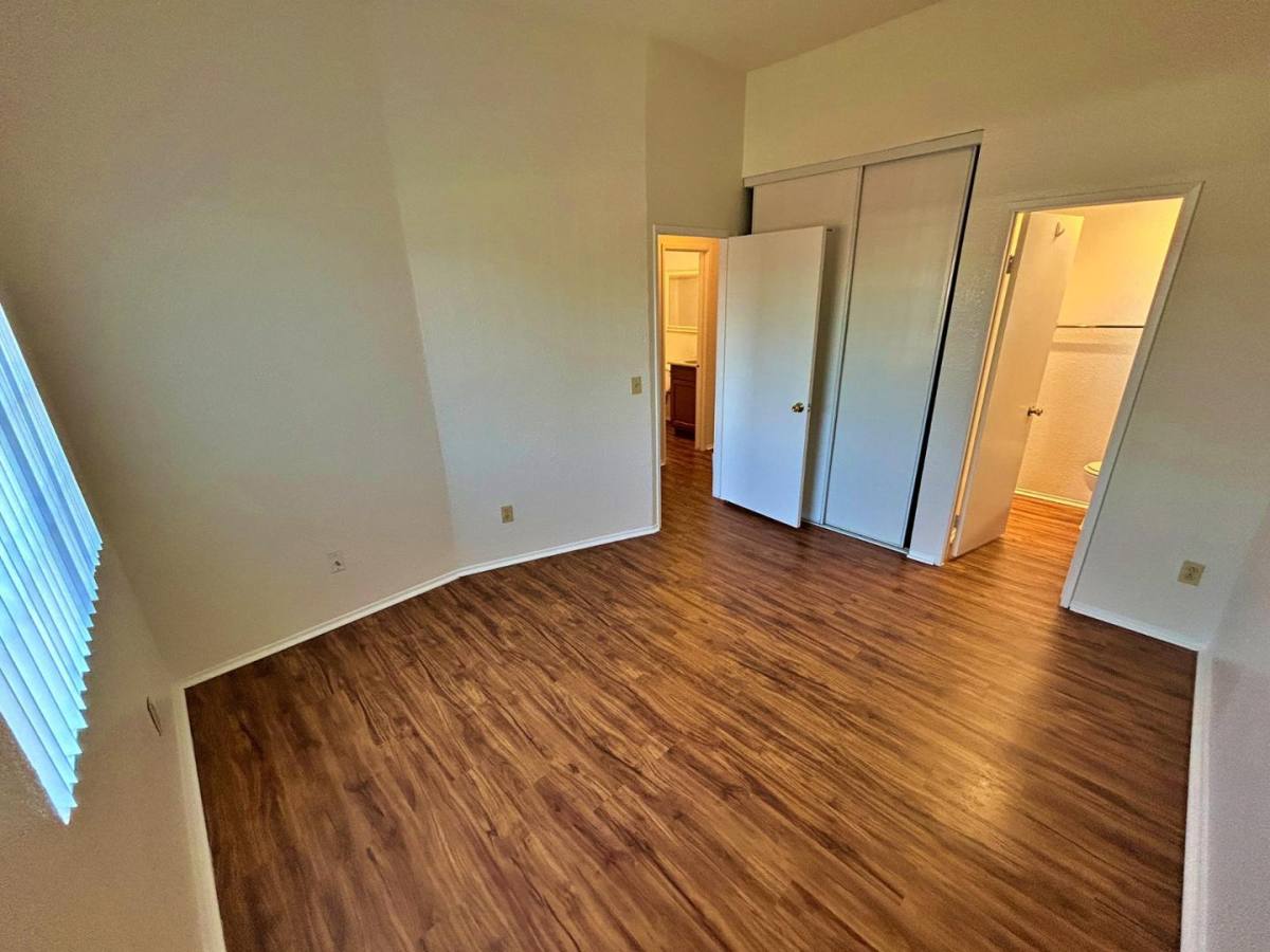Apartment for rent at 4337 Temecula St #1, San Diego, CA 92107