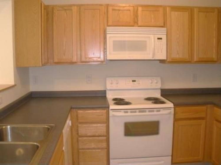 Apartment for rent at 1360 Main St, Tewksbury, MA 01876
