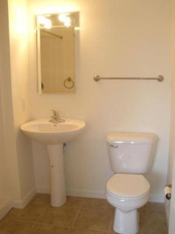 Apartment for rent at 1360 Main St, Tewksbury, MA 01876