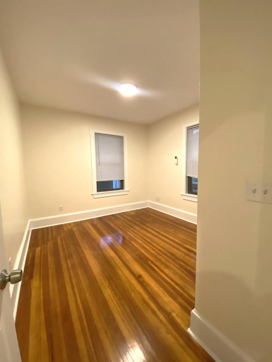 Apartment for rent at 5 Brown Terrace #5-1R, Jamaica Plain, MA 02130