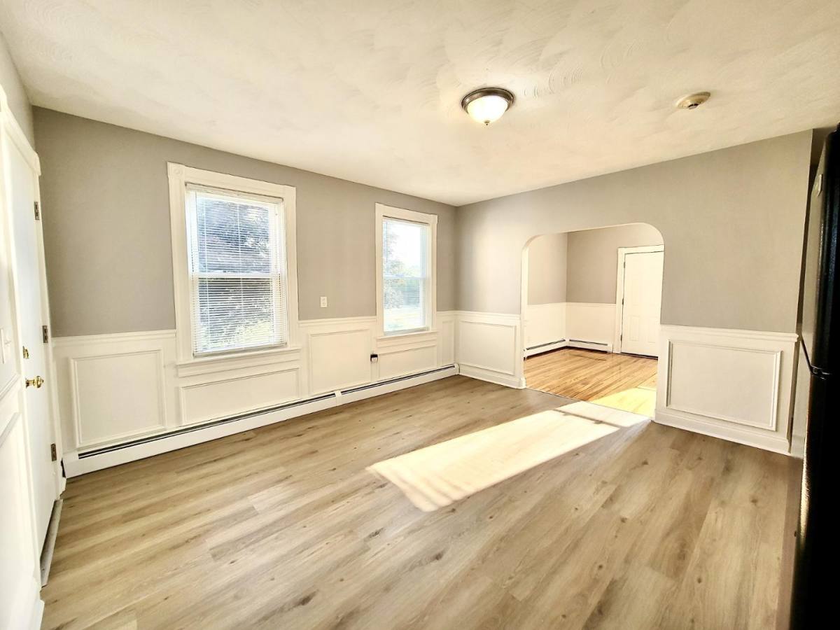 Apartment for rent at 524 Charles St #1R, Providence, RI 02904