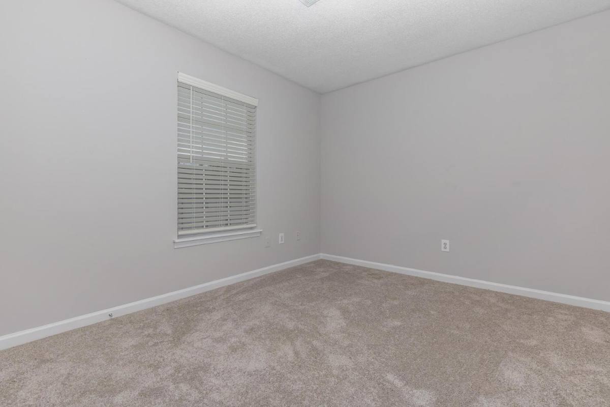 Apartment for rent at 2119 Woodland Way, Jackson, MS 39209