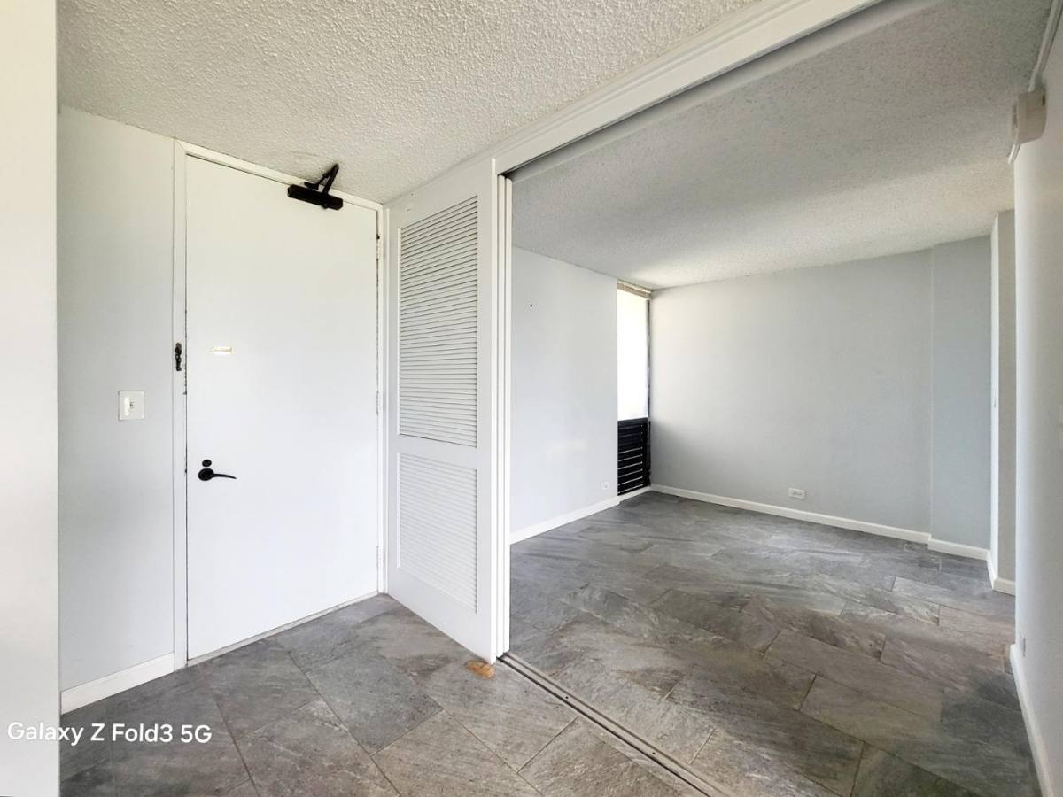 Apartment for rent at Monte Vista, 320 Liliuokalani Ave #1504, Honolulu, HI 96815