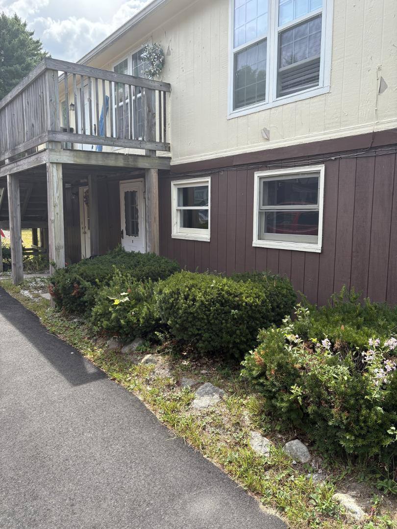 Apartment for rent at 918 Flanders Rd, Henniker, NH 03242