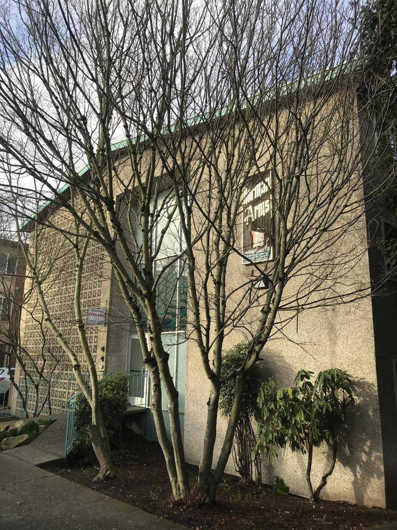 Apartment for rent at 5035 15th Ave N E, Seattle, WA 98105