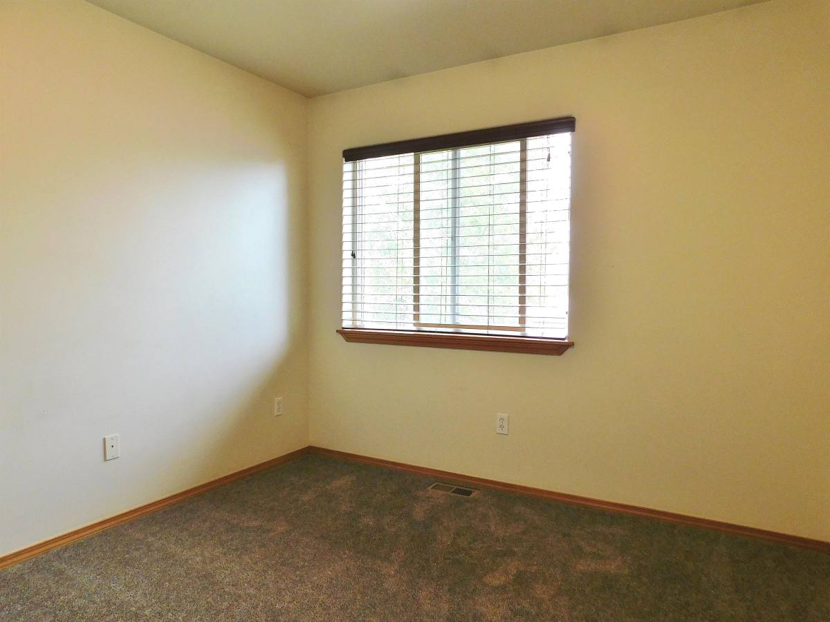 Townhouse for rent at 1949 Greatview Dr #1, Kalispell, MT 59901